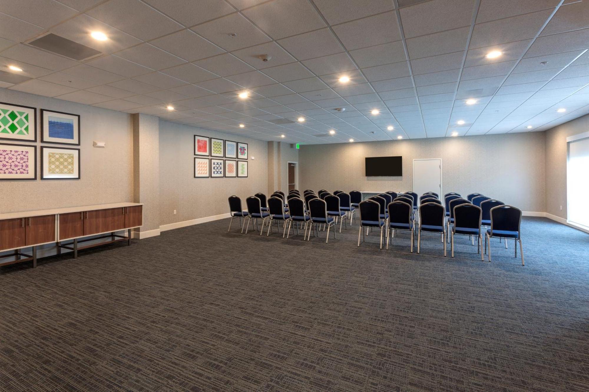 Holiday Inn Express & Suites - Seattle South - Tukwila By Ihg Экстерьер фото